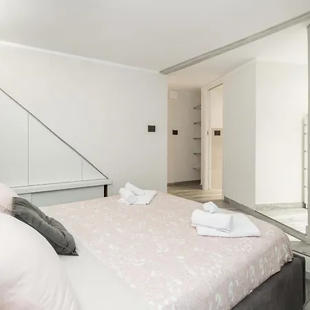Palm & - Apartment Genua